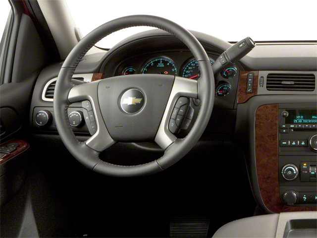 2012 Chevrolet Avalanche LT photo 3