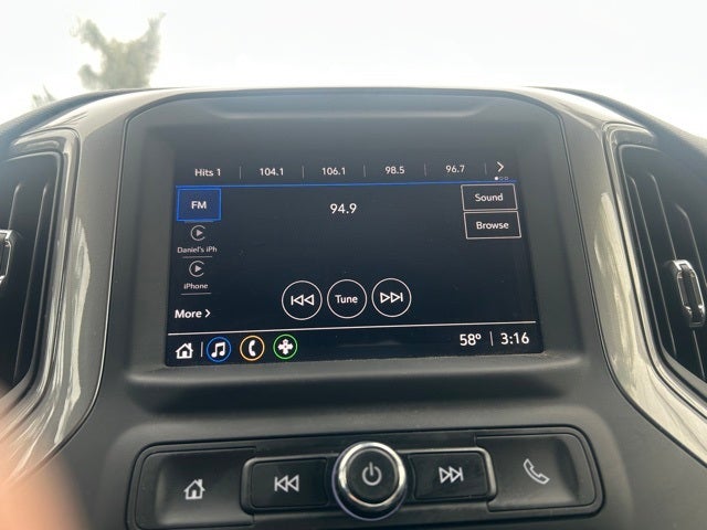 2022 Chevrolet Silverado 1500 Custom