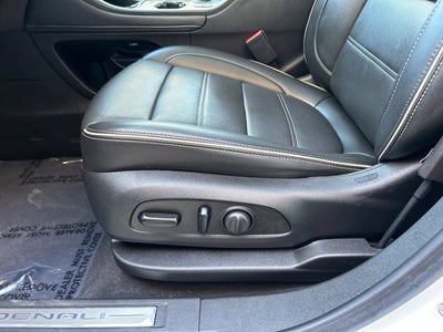 2023 GMC Acadia Denali Ultimate Package