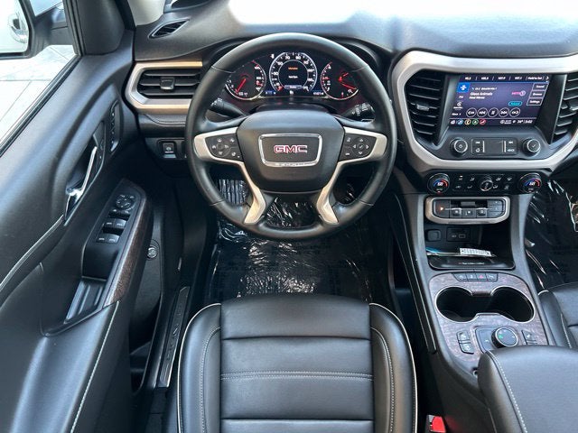 2023 GMC Acadia Denali Ultimate Package