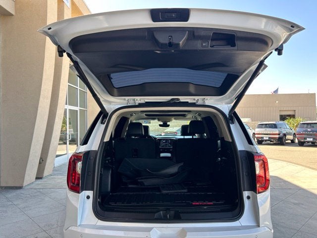 2023 GMC Acadia Denali Ultimate Package