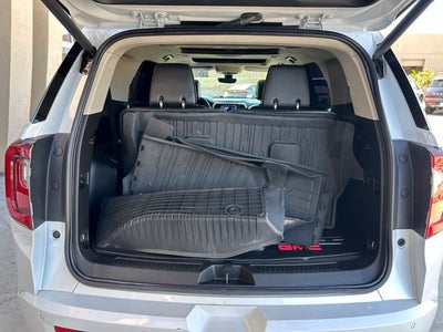 2023 GMC Acadia Denali Ultimate Package
