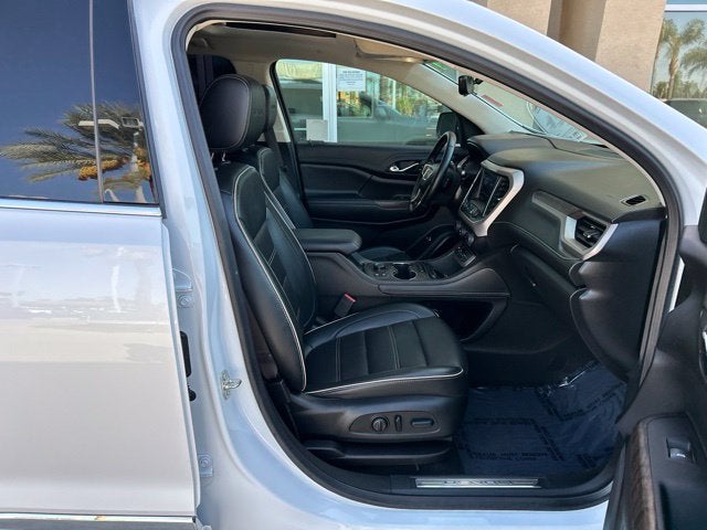 2023 GMC Acadia Denali Ultimate Package