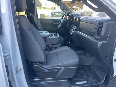 2023 GMC Sierra 1500 SLE