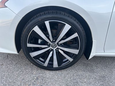 2020 Nissan Altima 2.5 SR