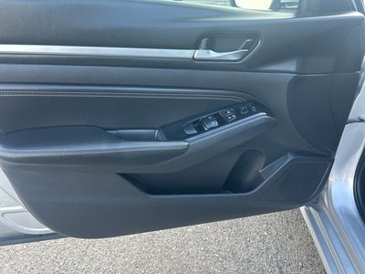 2020 Nissan Altima 2.5 SV