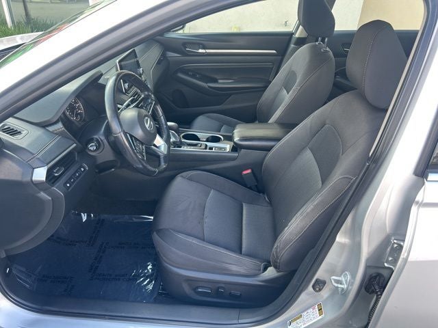 2020 Nissan Altima 2.5 SV