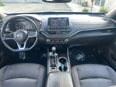 2020 Nissan Altima 2.5 SV