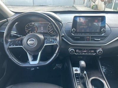 2020 Nissan Altima 2.5 SV