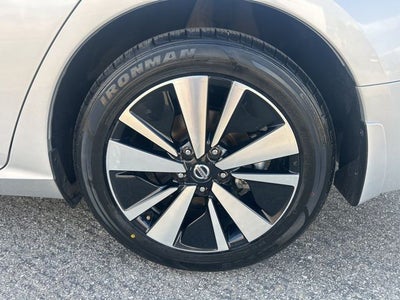 2020 Nissan Altima 2.5 SV