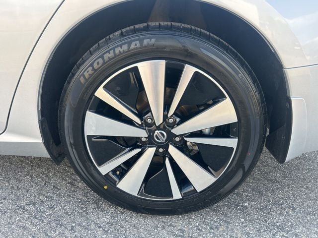 2020 Nissan Altima 2.5 SV