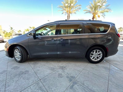 2021 Chrysler Voyager LXI