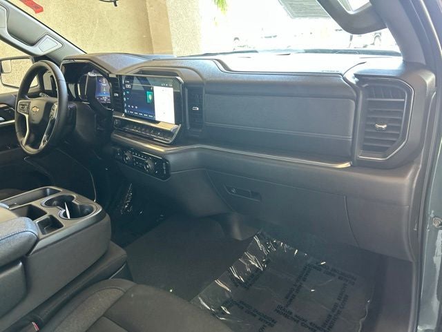 2025 Chevrolet Silverado 1500 LT LT1