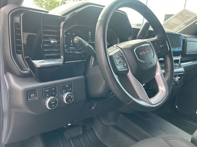 2023 GMC Sierra 1500 SLE