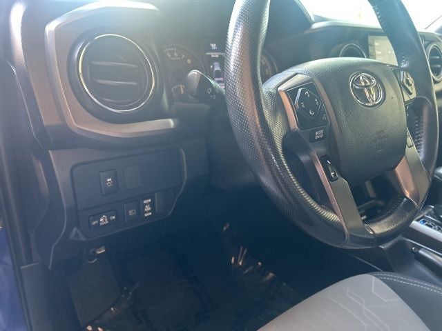 2022 Toyota Tacoma TRD Off-Road V6