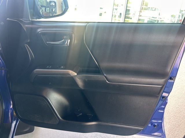 2022 Toyota Tacoma TRD Off-Road V6