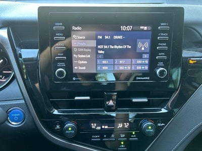 2024 Toyota Camry Hybrid LE