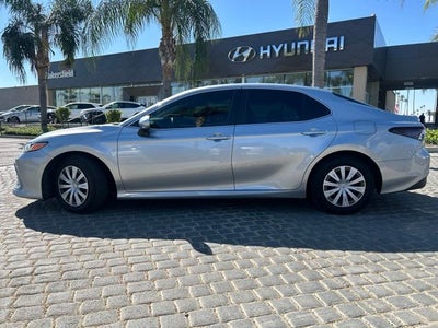 2024 Toyota Camry Hybrid LE