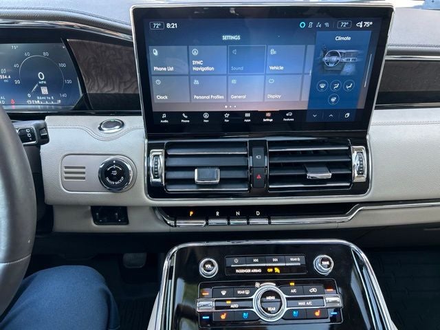2024 Lincoln Navigator L Reserve