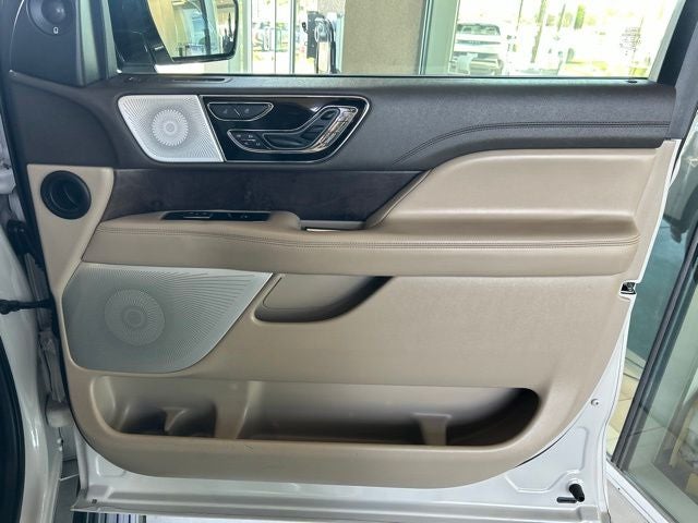 2024 Lincoln Navigator L Reserve
