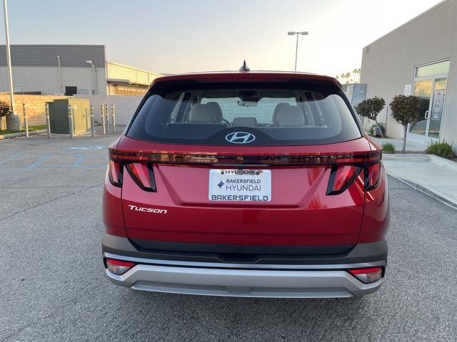 2026 Hyundai TUCSON SE FWD