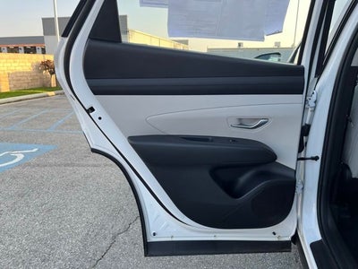 2026 Hyundai TUCSON SE FWD