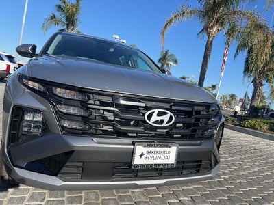 2026 Hyundai TUCSON SE FWD