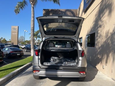 2026 Hyundai TUCSON SE FWD