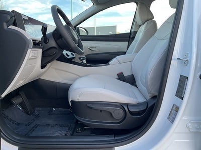 2026 Hyundai TUCSON SE FWD