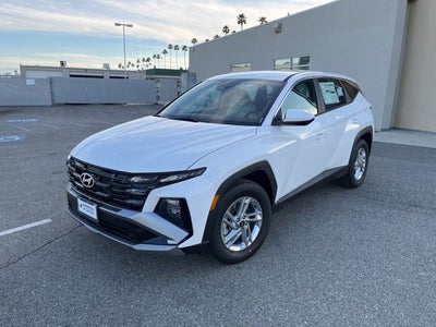 2026 Hyundai TUCSON SE FWD