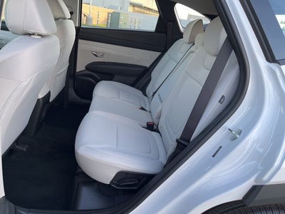 2026 Hyundai TUCSON SE FWD