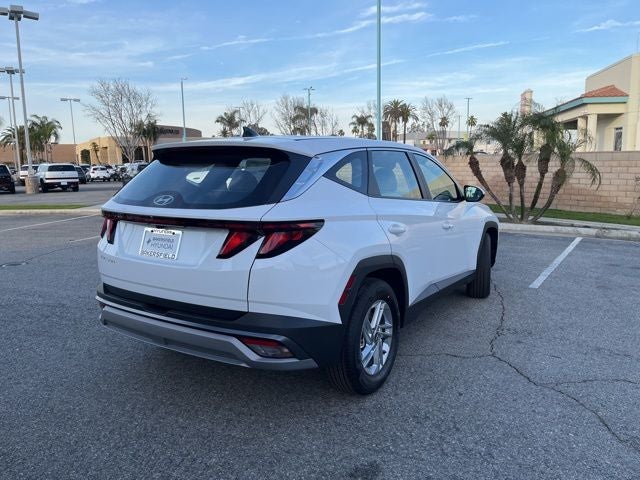 2026 Hyundai TUCSON SE FWD