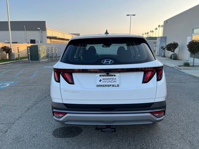 2026 Hyundai TUCSON SE FWD