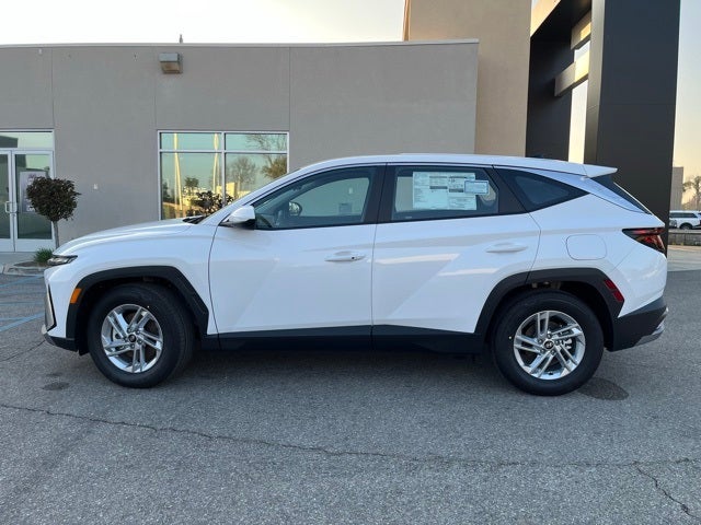 2026 Hyundai TUCSON SE FWD