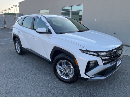 2026 Hyundai TUCSON SE FWD