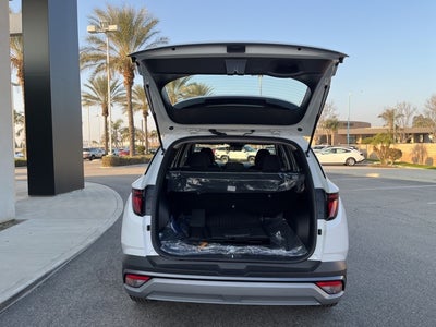 2026 Hyundai TUCSON SE FWD