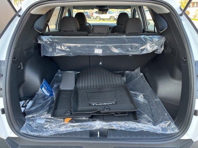 2026 Hyundai TUCSON SE FWD