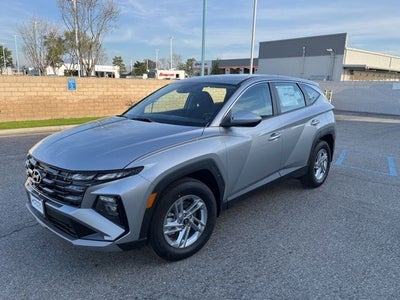 2026 Hyundai TUCSON SE FWD