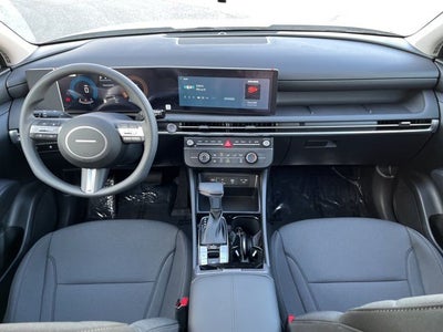 2026 Hyundai TUCSON SE FWD