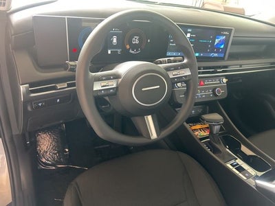 2026 Hyundai TUCSON SE FWD