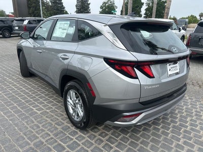 2026 Hyundai TUCSON SE FWD