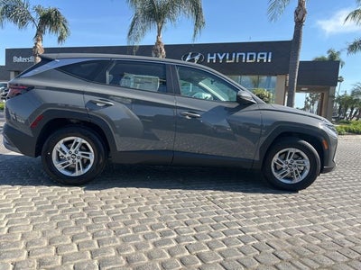 2026 Hyundai TUCSON SE FWD