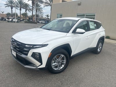 2026 Hyundai TUCSON SE FWD