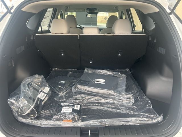 2026 Hyundai TUCSON SE FWD