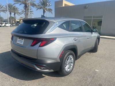 2026 Hyundai TUCSON SE FWD