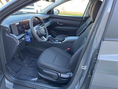 2026 Hyundai TUCSON SE FWD