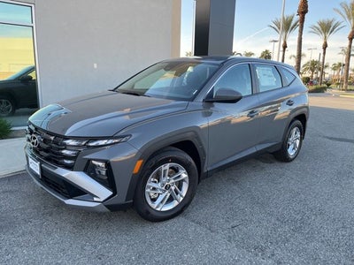 2026 Hyundai TUCSON SE FWD