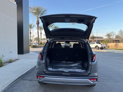 2026 Hyundai TUCSON SE FWD