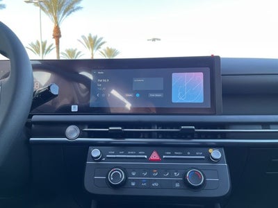 2026 Hyundai TUCSON SE FWD