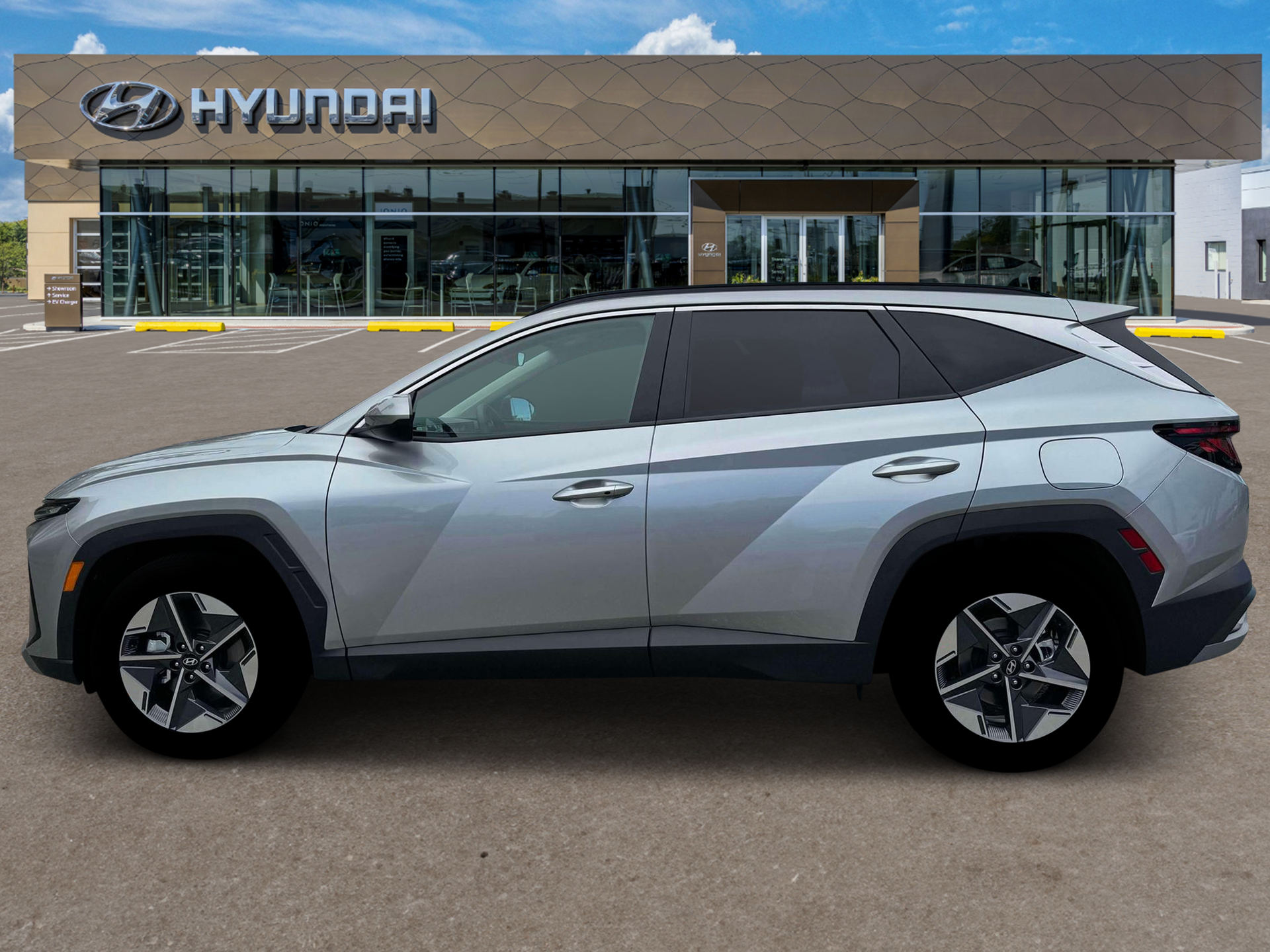 2026 Hyundai TUCSON SEL FWD